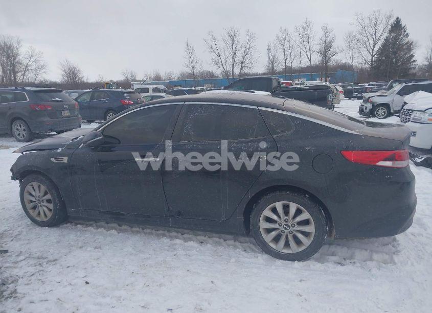 Photo 15 of 2016 Kia Optima LX (VIN 5XXGT4L37GG073796)