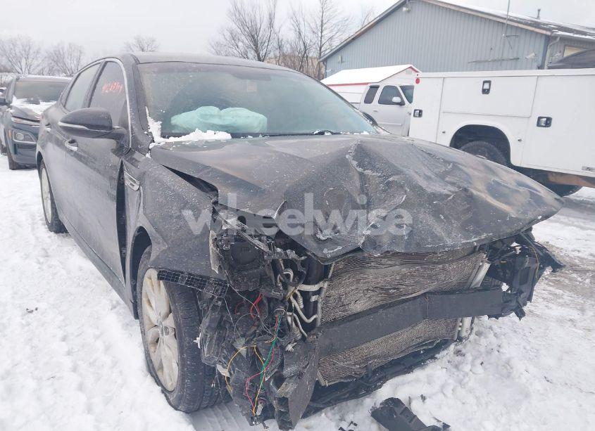 Photo 6 of 2016 Kia Optima LX (VIN 5XXGT4L37GG073796)