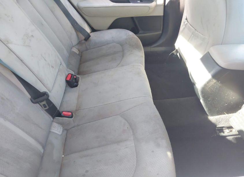 Photo 8 of 2016 Kia Optima LX (VIN 5XXGT4L37GG077766)