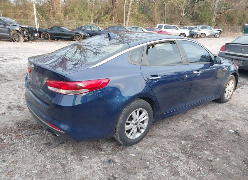 Photo 4 of 2016 Kia Optima LX (VIN 5XXGT4L37GG083261)