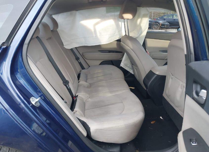 Photo 8 of 2016 Kia Optima LX (VIN 5XXGT4L37GG083261)