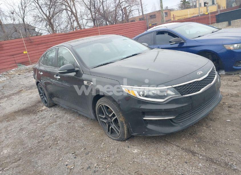 2016 Kia Optima LX (VIN 5XXGT4L37GG084524) main photo