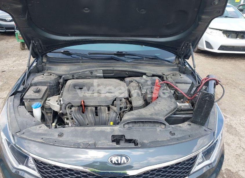Photo 10 of 2016 Kia Optima LX (VIN 5XXGT4L37GG087200)