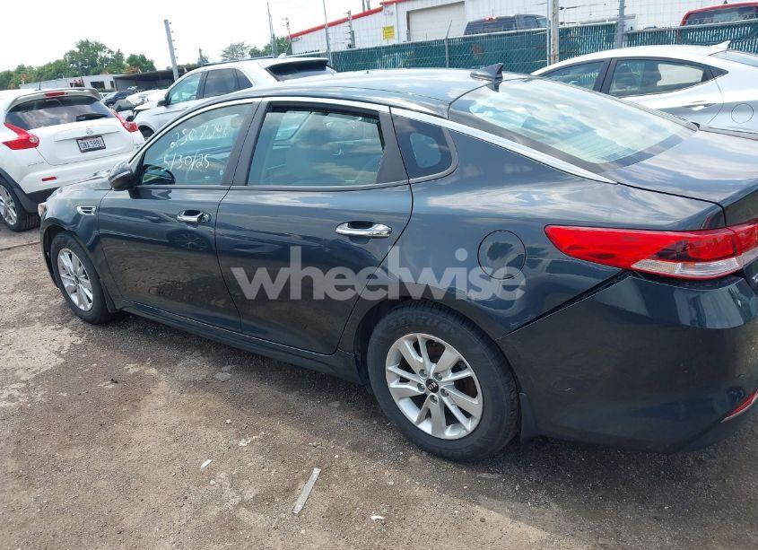Photo 14 of 2016 Kia Optima LX (VIN 5XXGT4L37GG087200)
