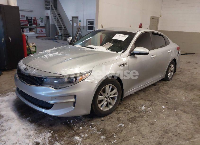 Photo 2 of 2016 Kia Optima LX (VIN 5XXGT4L37GG088654)