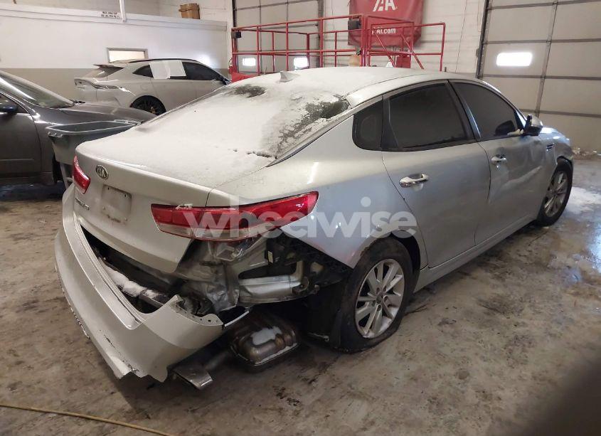 Photo 4 of 2016 Kia Optima LX (VIN 5XXGT4L37GG088654)