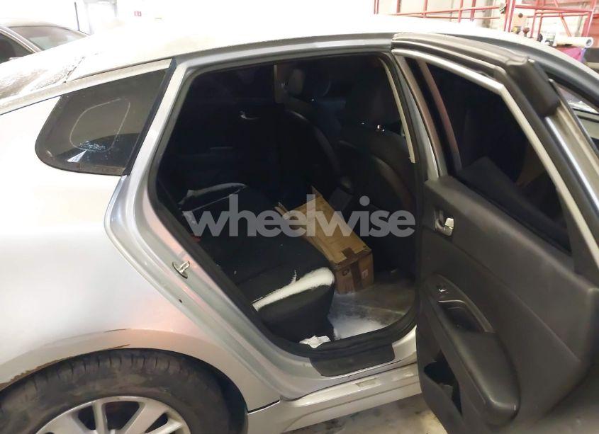 Photo 8 of 2016 Kia Optima LX (VIN 5XXGT4L37GG088654)