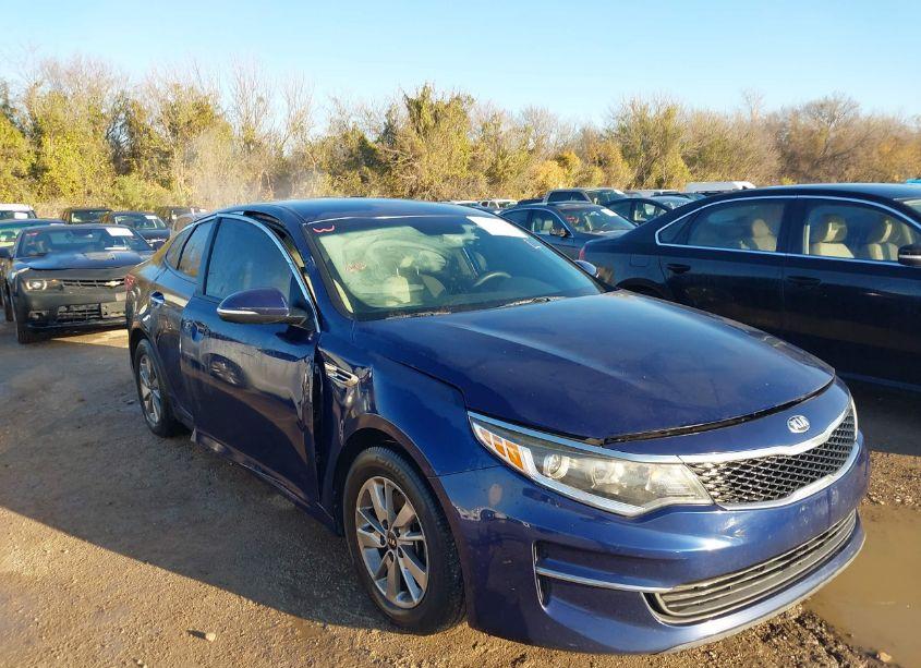 2016 Kia Optima LX (VIN 5XXGT4L37GG094342) main photo