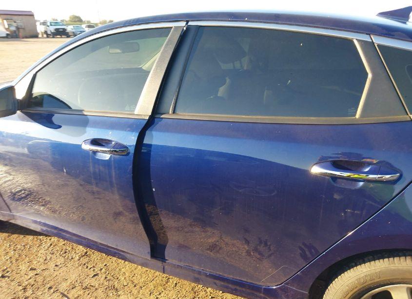 Photo 13 of 2016 Kia Optima LX (VIN 5XXGT4L37GG094342)