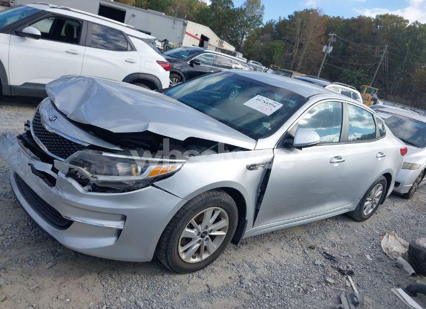 Photo 14 of 2016 Kia Optima LX (VIN 5XXGT4L37GG116081)