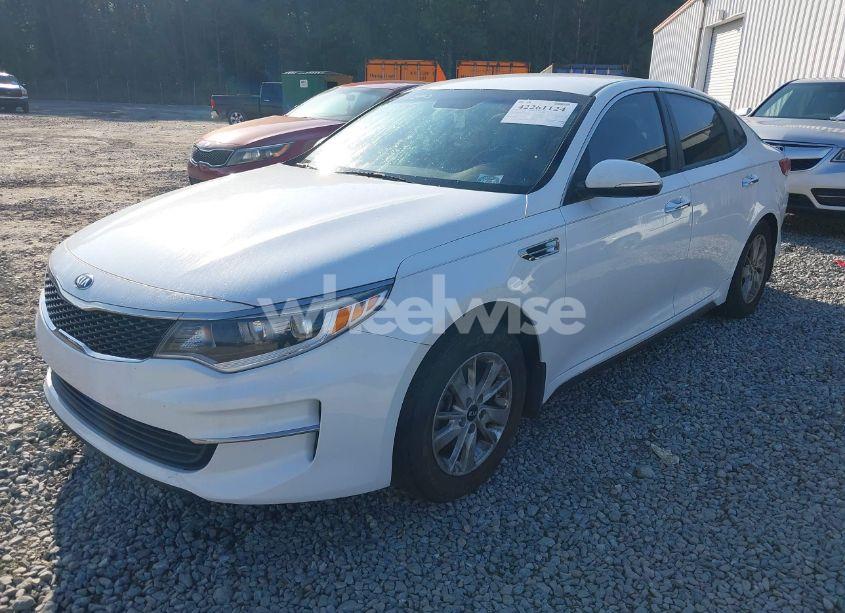 Photo 2 of 2017 Kia Optima LX (VIN 5XXGT4L37HG128491)