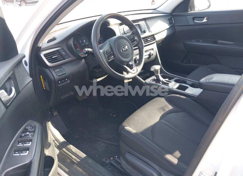 Photo 5 of 2017 Kia Optima LX (VIN 5XXGT4L37HG128491)
