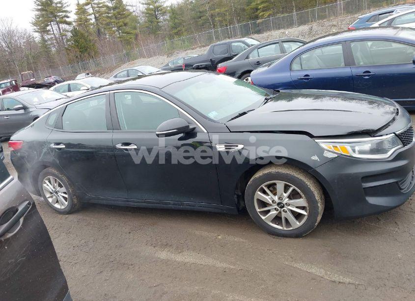 Photo 14 of 2017 Kia Optima LX (VIN 5XXGT4L37HG152788)