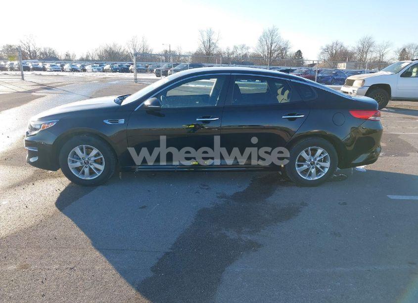 Photo 15 of 2017 Kia Optima LX (VIN 5XXGT4L37HG152824)