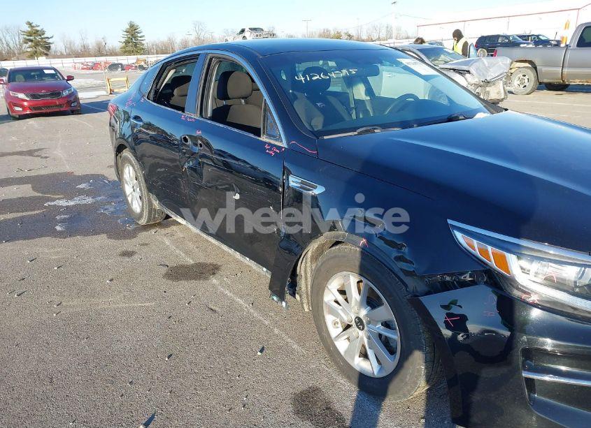 Photo 6 of 2017 Kia Optima LX (VIN 5XXGT4L37HG152824)