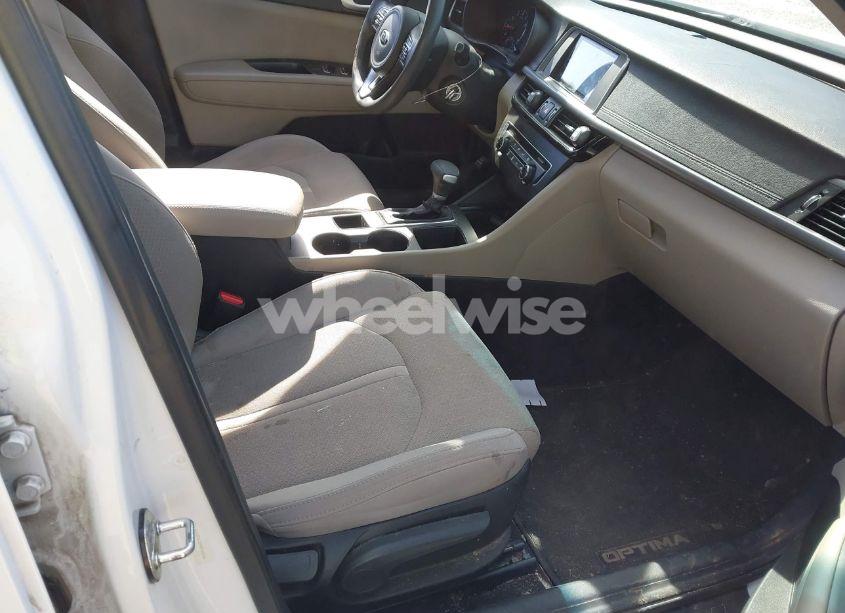 Photo 5 of 2017 Kia Optima LX (VIN 5XXGT4L37HG160566)