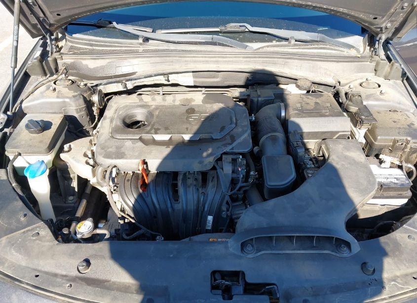 Photo 10 of 2017 Kia Optima LX (VIN 5XXGT4L37HG164990)