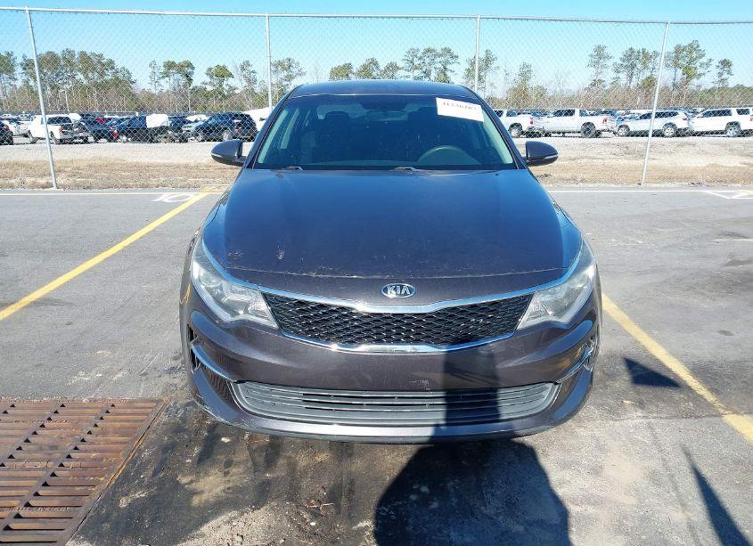 Photo 12 of 2017 Kia Optima LX (VIN 5XXGT4L37HG164990)