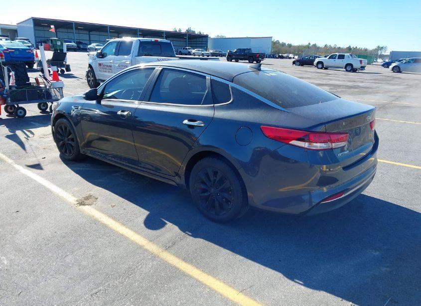 Photo 3 of 2017 Kia Optima LX (VIN 5XXGT4L37HG164990)