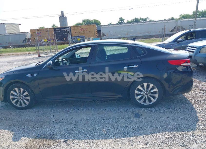 Photo 14 of 2017 Kia Optima LX (VIN 5XXGT4L37HG165718)