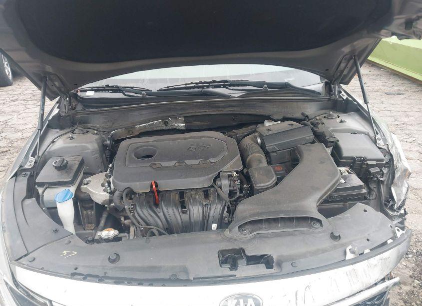 Photo 10 of 2017 Kia Optima LX (VIN 5XXGT4L37HG171017)