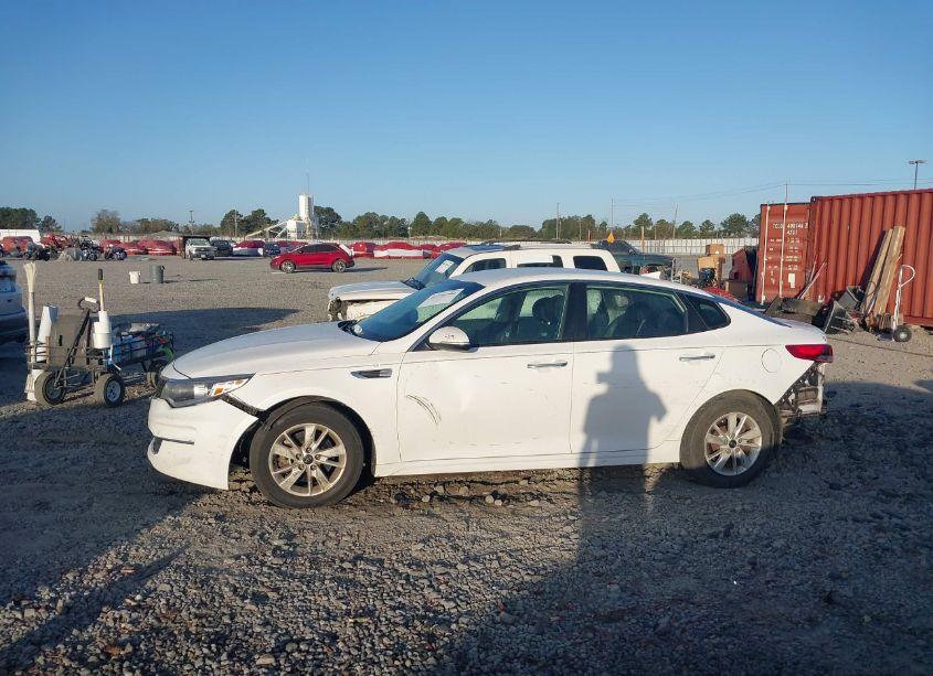 Photo 14 of 2017 Kia Optima LX (VIN 5XXGT4L37HG178050)