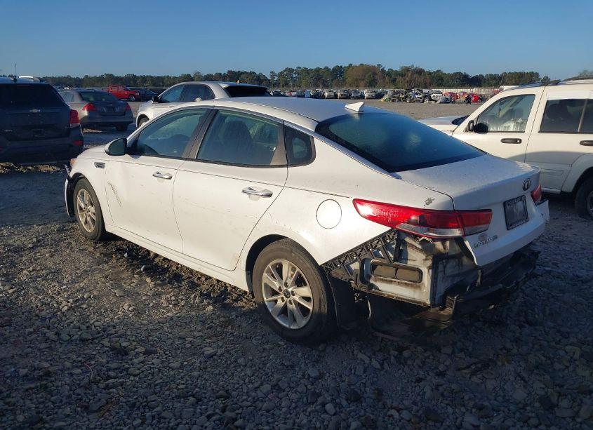 Photo 3 of 2017 Kia Optima LX (VIN 5XXGT4L37HG178050)