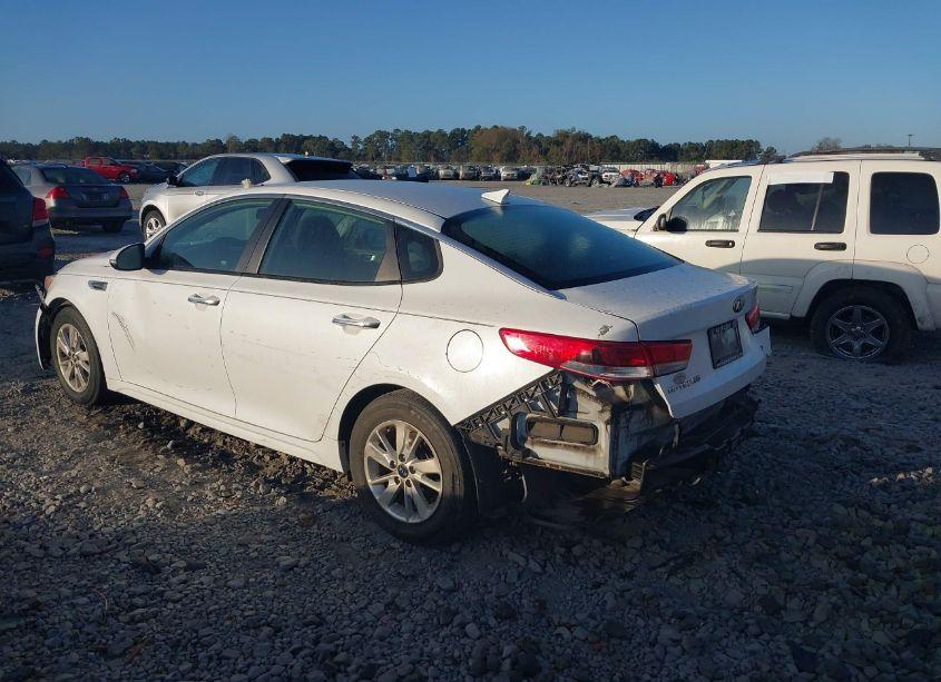 Photo 6 of 2017 Kia Optima LX (VIN 5XXGT4L37HG178050)