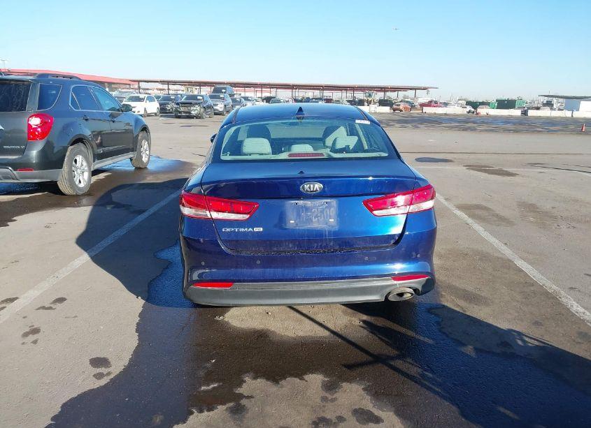 Photo 16 of 2018 Kia Optima LX (VIN 5XXGT4L37JG191824)