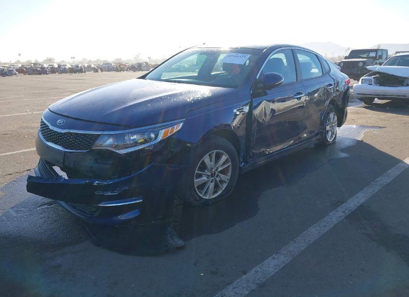 Photo 2 of 2018 Kia Optima LX (VIN 5XXGT4L37JG191824)