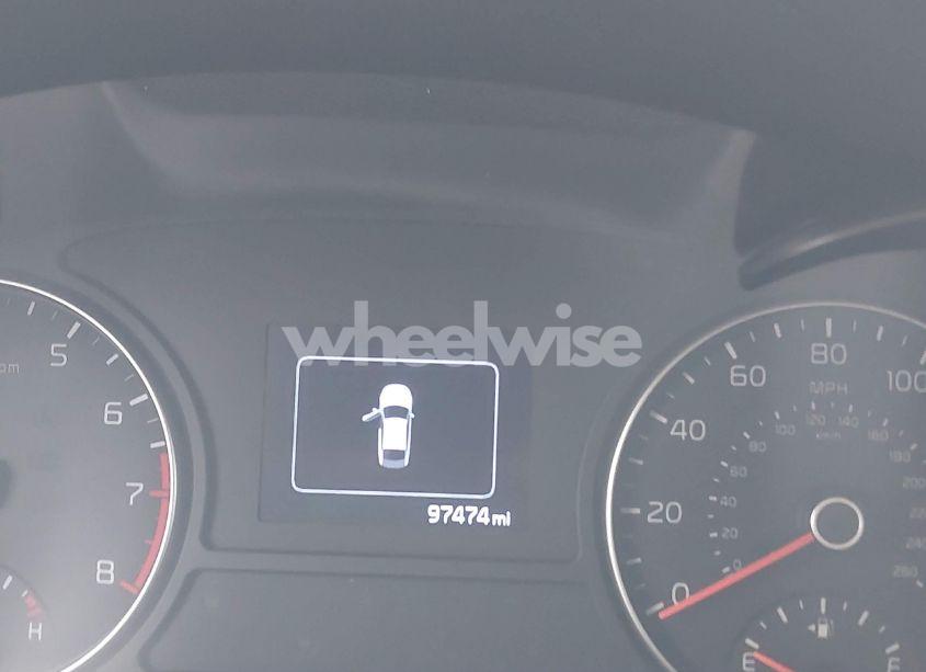 Photo 16 of 2018 Kia Optima LX (VIN 5XXGT4L37JG211375)