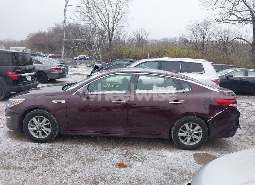 Photo 15 of 2018 Kia Optima LX (VIN 5XXGT4L37JG228953)