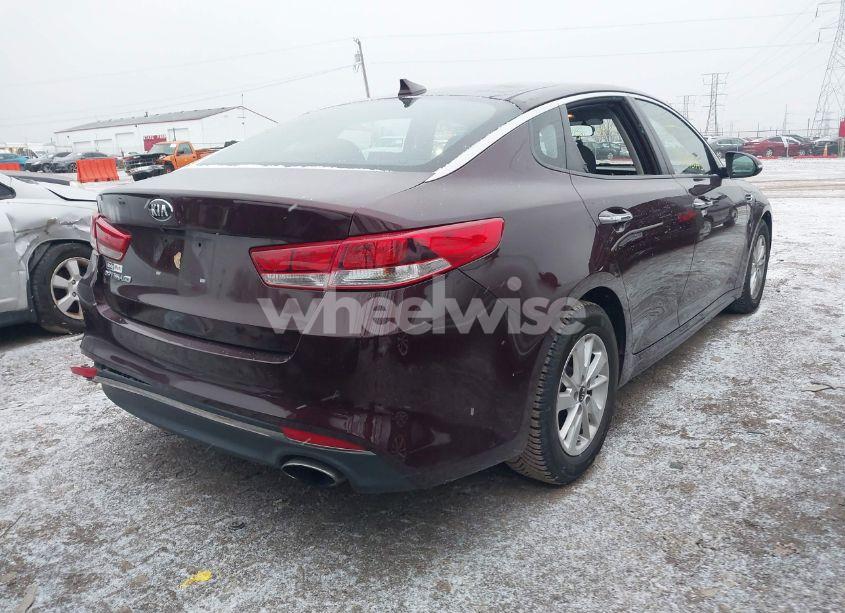 Photo 4 of 2018 Kia Optima LX (VIN 5XXGT4L37JG228953)