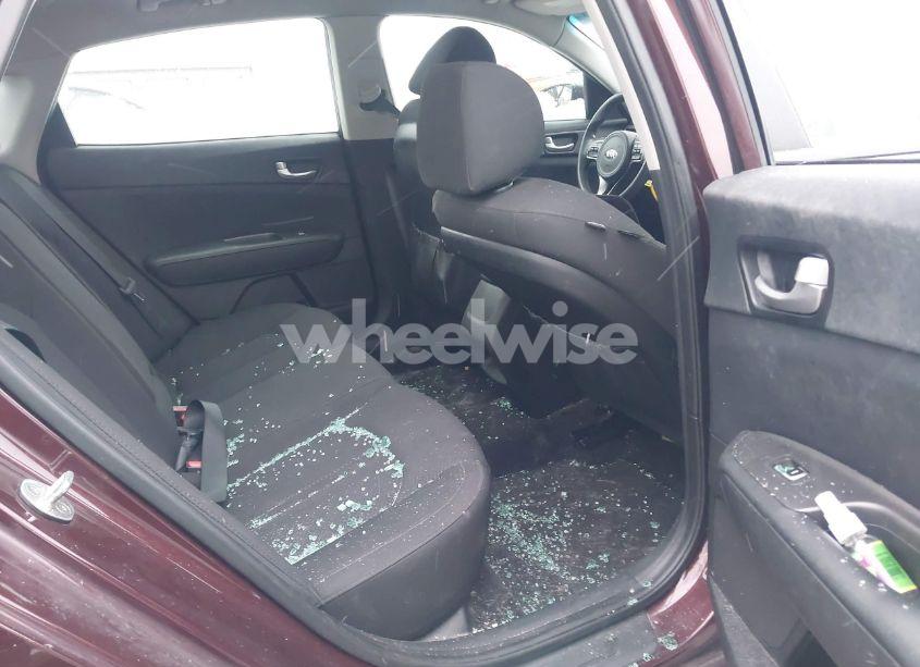 Photo 8 of 2018 Kia Optima LX (VIN 5XXGT4L37JG228953)