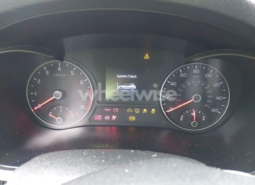 Photo 7 of 2018 Kia Optima S (VIN 5XXGT4L37JG241900)