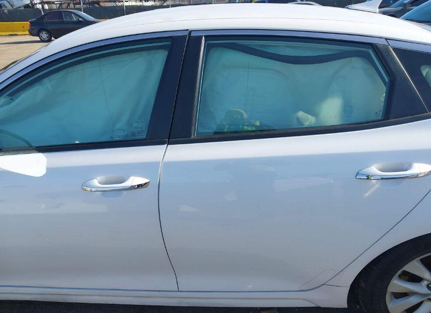 Photo 14 of 2018 Kia Optima LX (VIN 5XXGT4L37JG264092)