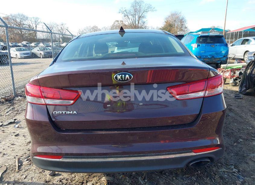Photo 16 of 2018 Kia Optima LX (VIN 5XXGT4L37JG272418)