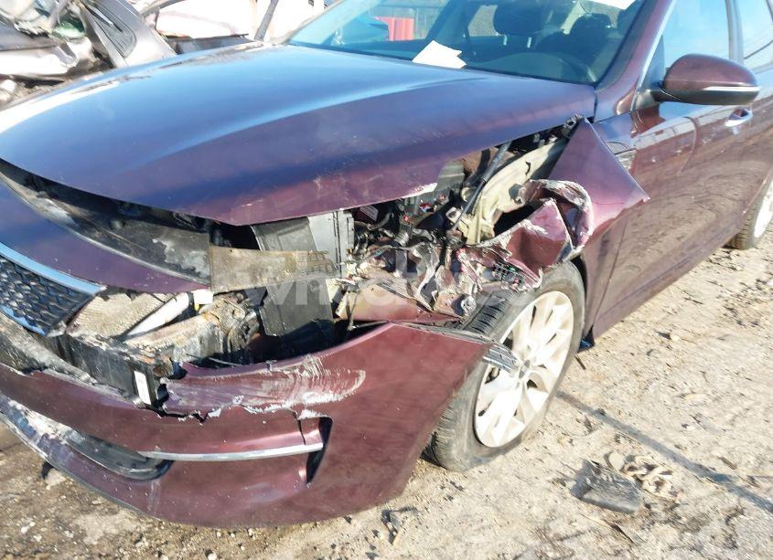 Photo 6 of 2018 Kia Optima LX (VIN 5XXGT4L37JG272418)