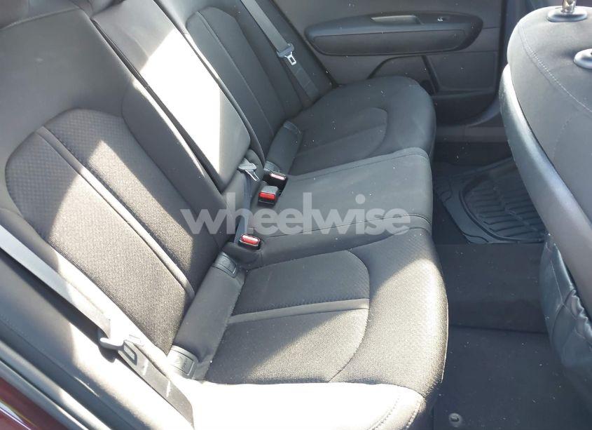 Photo 8 of 2018 Kia Optima LX (VIN 5XXGT4L37JG272418)