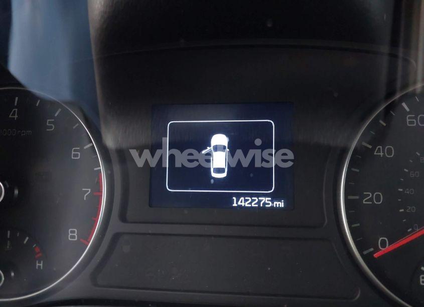 Photo 15 of 2018 Kia Optima LX (VIN 5XXGT4L37JG272886)