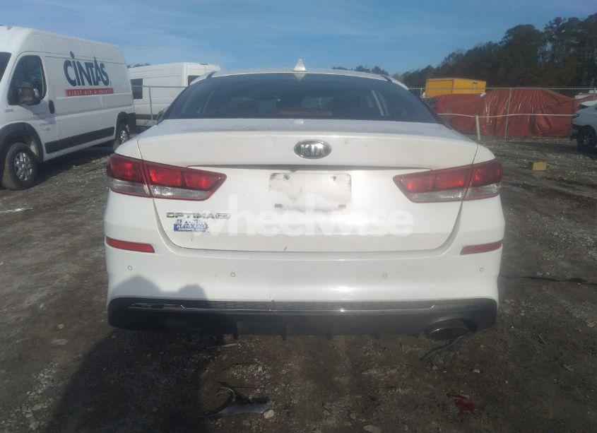 Photo 16 of 2019 Kia Optima LX (VIN 5XXGT4L37KG278849)