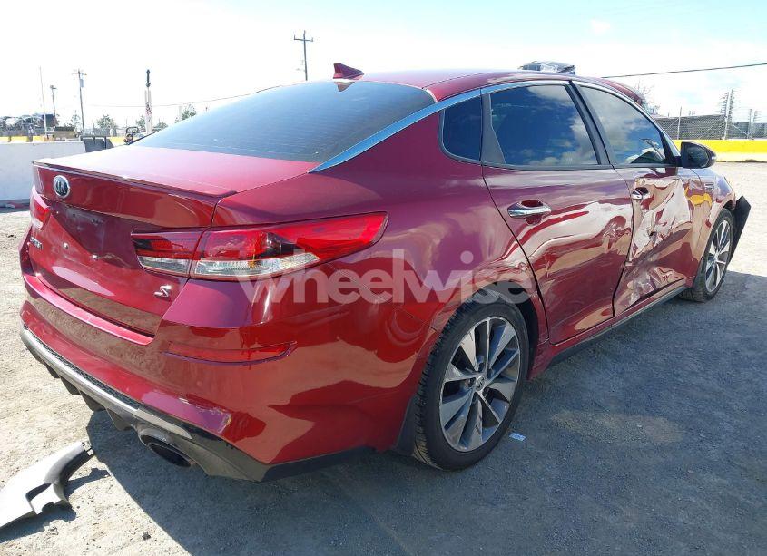 Photo 4 of 2019 Kia Optima S (VIN 5XXGT4L37KG279788)