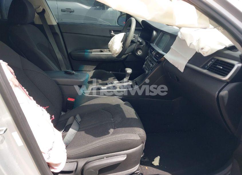 Photo 5 of 2019 Kia Optima LX (VIN 5XXGT4L37KG281329)