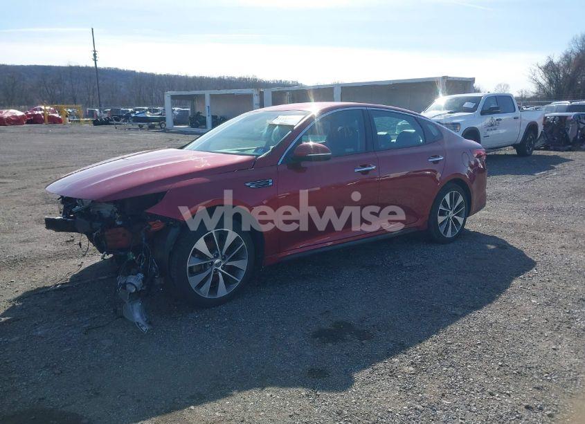 Photo 2 of 2019 Kia Optima S (VIN 5XXGT4L37KG288409)