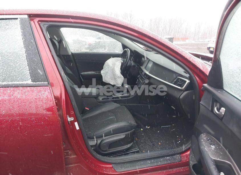 Photo 5 of 2019 Kia Optima S (VIN 5XXGT4L37KG288409)