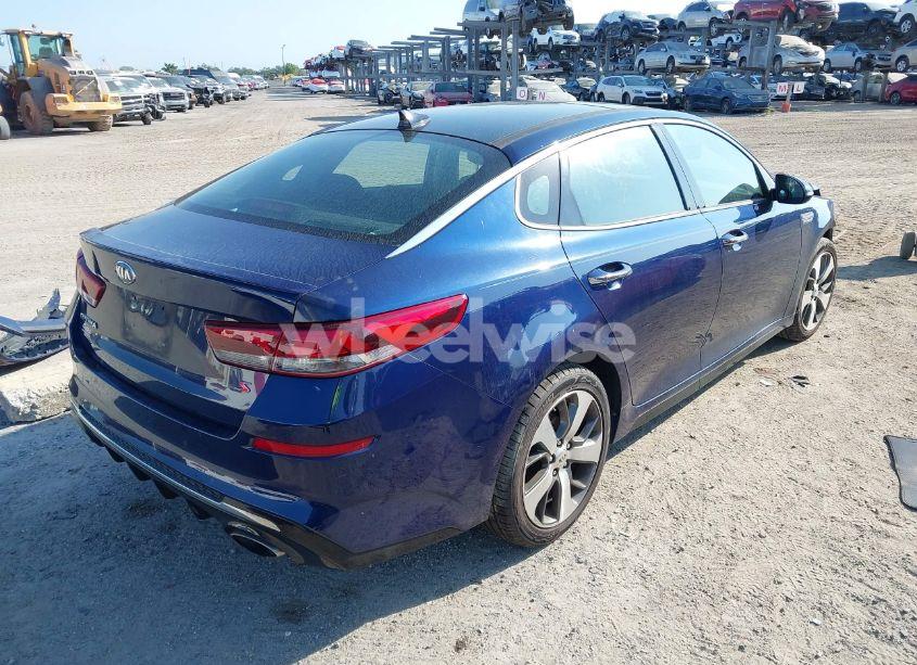 Photo 4 of 2019 Kia Optima S (VIN 5XXGT4L37KG289897)