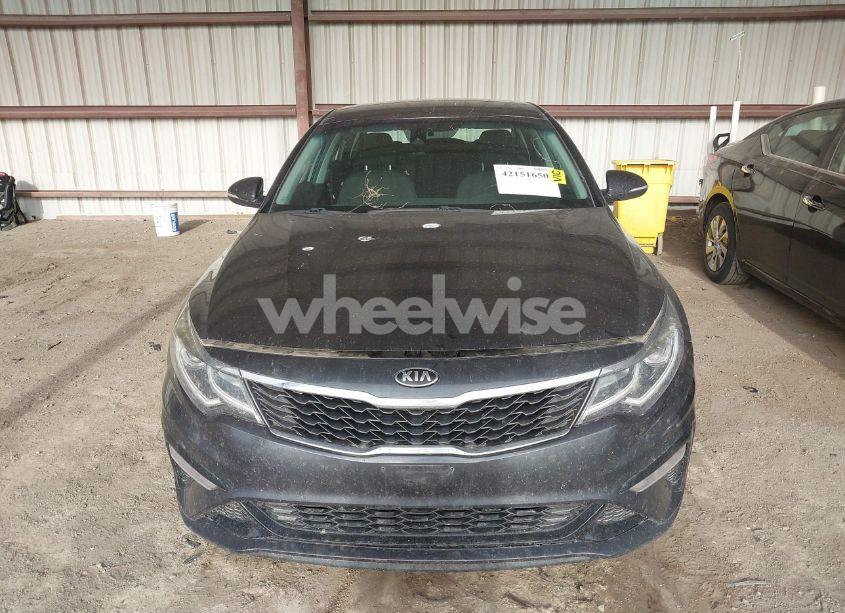 Photo 12 of 2019 Kia Optima LX (VIN 5XXGT4L37KG293349)