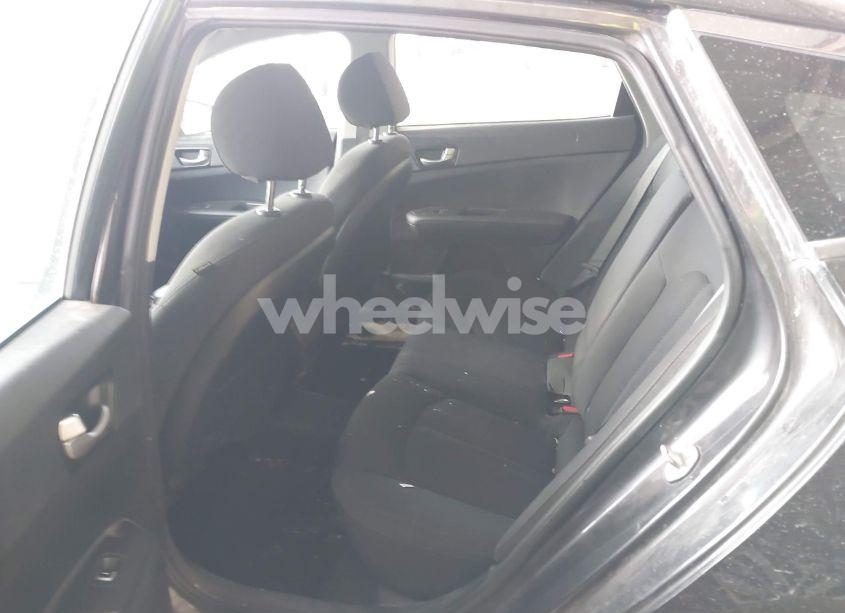 Photo 8 of 2019 Kia Optima LX (VIN 5XXGT4L37KG293349)