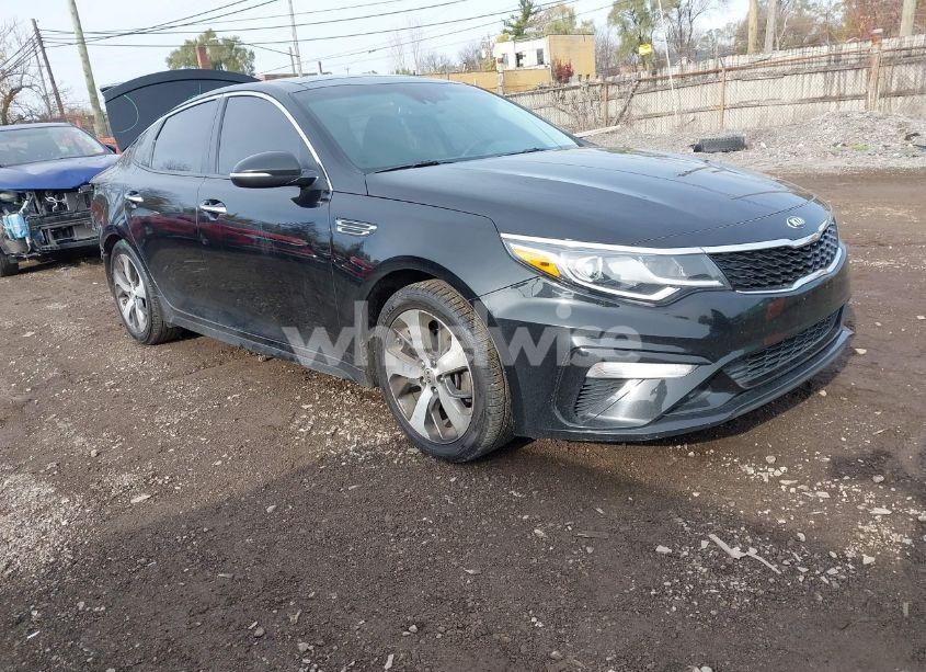 2019 Kia Optima S (VIN 5XXGT4L37KG302762) main photo