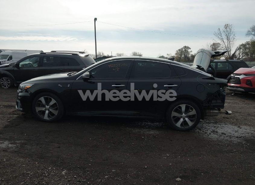 Photo 14 of 2019 Kia Optima S (VIN 5XXGT4L37KG302762)